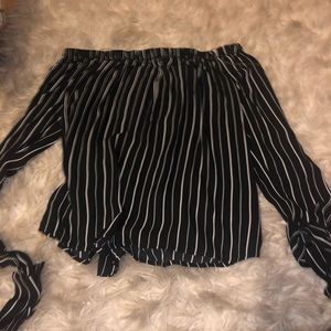 Never worn fashion nova shirt